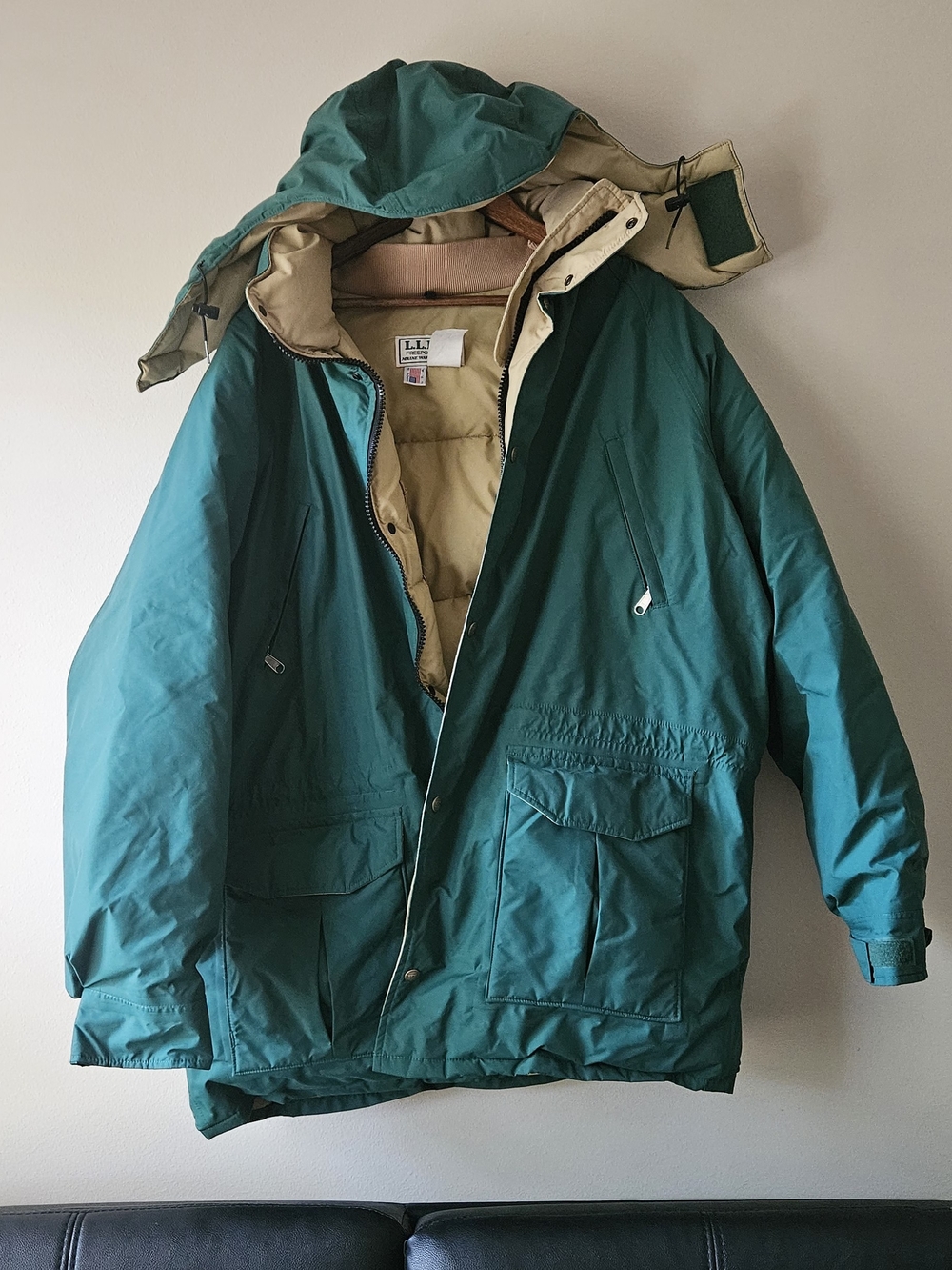 Vintage 90s L.L. Bean Men’s Teal Green  Maines Warden Parka With Khaki Interior